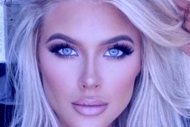 Victoria, 35, a platinum blonde hazel-eyed caucasian companion based in Kampung Asun. Offering Erotic Massage, Couples, Dinner Date, A-Level. Available for i...