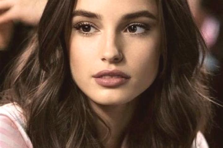 Victoria, 36, a brunette brown-eyed indian companion based in Lommatzsch. Offering Girlfriend Experience, OWO, Prostate Massage. Available for incall and out...