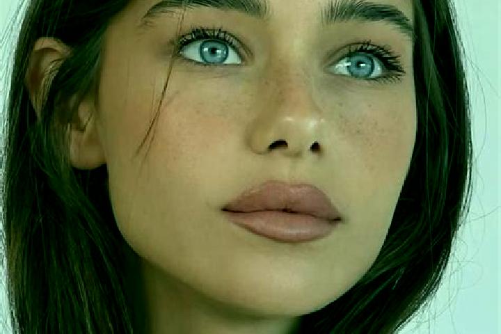 Victoria, 36, a brunette brown-eyed mediterranean companion based in Hengche. Offering Duos, A-Level, OWO, Girlfriend Experience. Available for incall and ou...