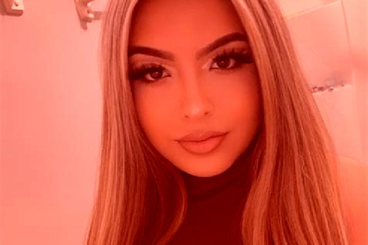 Victoria, 36, a red blue-eyed mixed companion based in Cisiih. Offering GFE, Fetish, Travel Companion. Available for incall and outcall, day and evening dates.