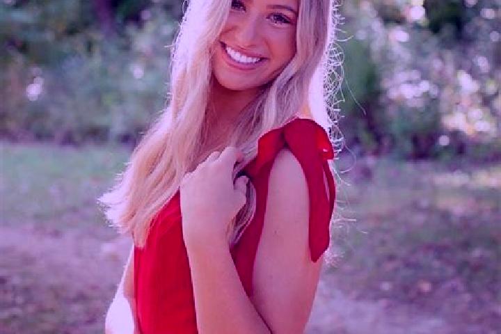 Victoria, 36 — Escort in Moberly, United States