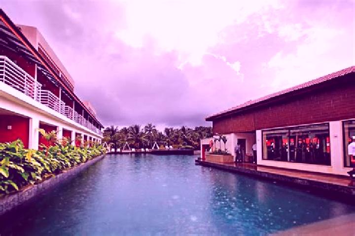 Victoria, 36 — Escort in Muvattupuzha, India