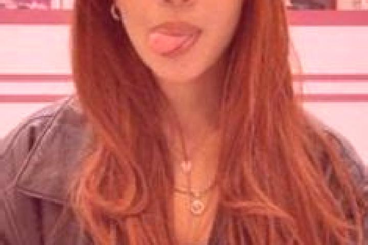 Victoria, 37, a auburn amber-eyed latina companion based in Darzciems. Offering Deep French Kissing, Dinner Date, Domination, Tantra. Available for incall an...