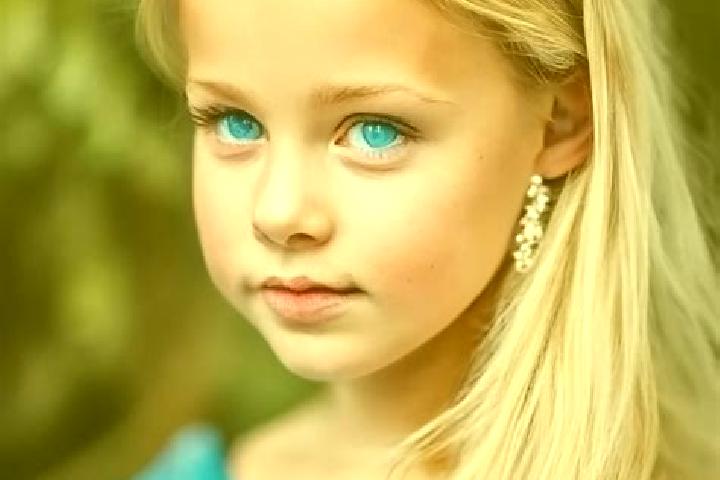 Victoria, 37, a blonde blue-eyed caucasian companion based in Toledo. Offering A-Level, BDSM, CIM. Available for incall and outcall, day and evening dates.