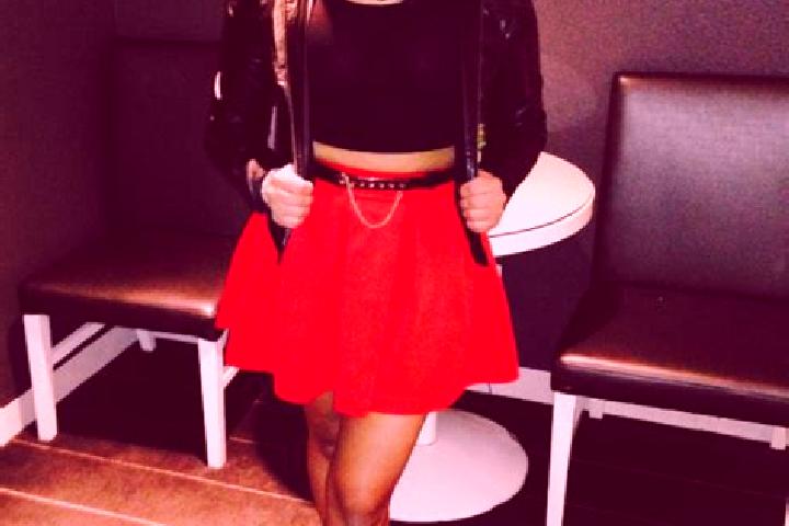 Victoria, 37, a red dark-eyed mediterranean companion based in Moreno. Offering BDSM, Party Girl, Couples. Available for incall and outcall, overnight bookin...