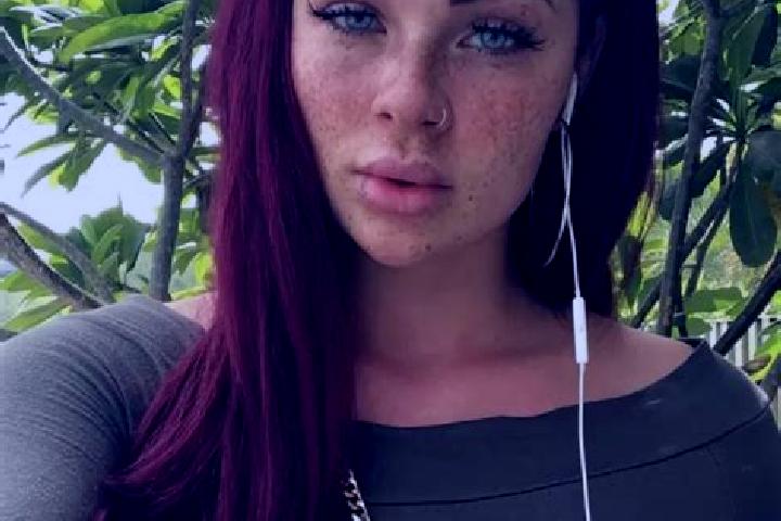 Victoria, 37, a red green-eyed caribbean companion based in Pyynikinrinne. Offering BDSM, GFE, Girlfriend Experience. Available for incall and outcall, overn...