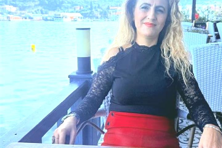 Victoria, 37 — Escort in Goekkoey, Turkey
