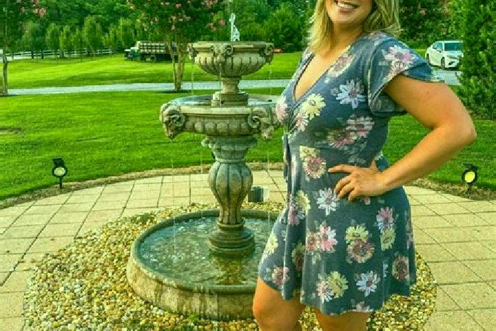 Victoria, 37 — Escort in Lawton, United States