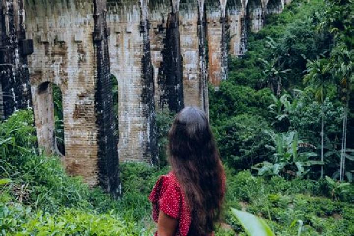 Victoria, 38 — Escort in Ella Town, Sri Lanka