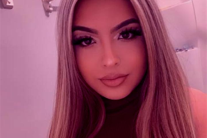 Victoria, 39, a blonde amber-eyed latina companion based in Oketo. Offering Deep French Kissing, 69, Overnight, Roleplay, A-Level. Available for incall and o...