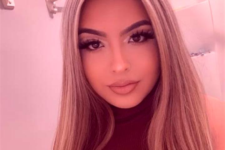 Victoria, 39, a blonde dark-eyed latina companion based in Komiekro. Offering Fetish, A-Level. Available for incall and outcall, day and evening dates.