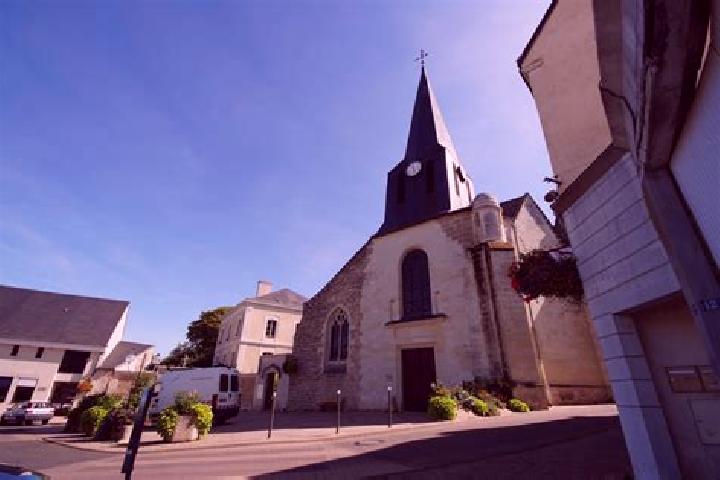 Victoria, 39 — Escort in Doue-la-Fontaine, France