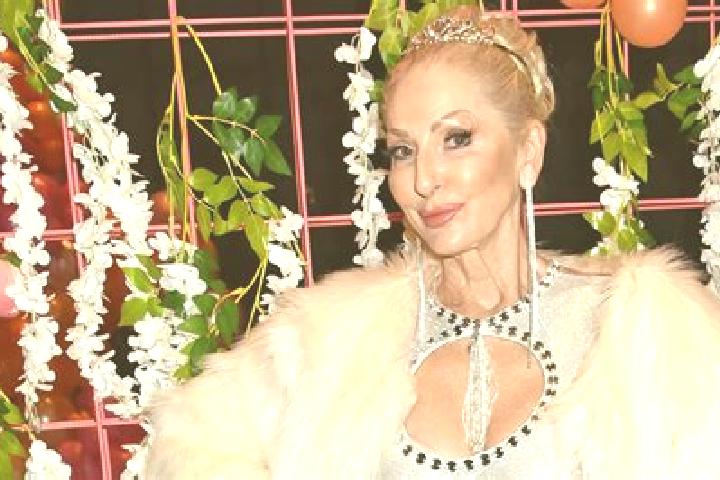 Victoria, 39 — Escort in Falkensee, Germany