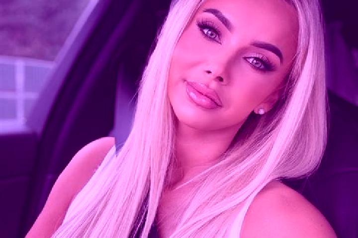 Victoria, 39 — Escort in Gdow, Poland