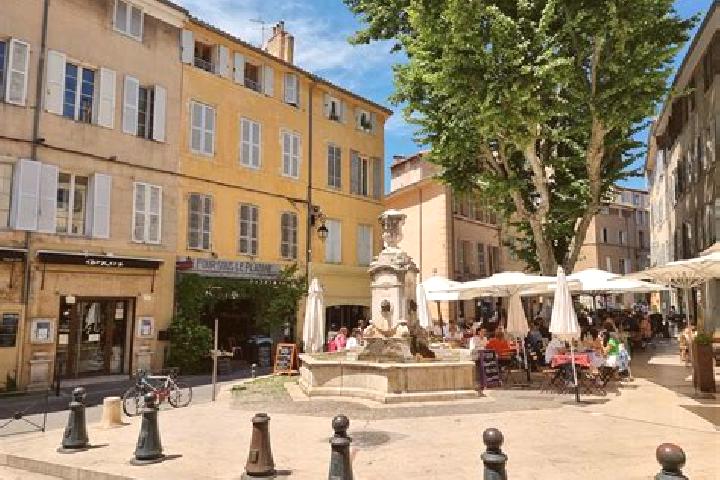 Victoria, 39 — Escort in Meyreuil, France