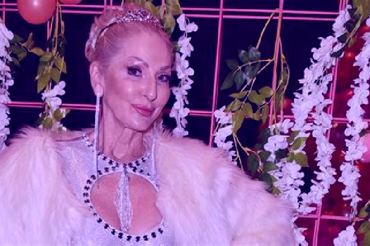 Victoria, 39 — Escort in Misca, Romania