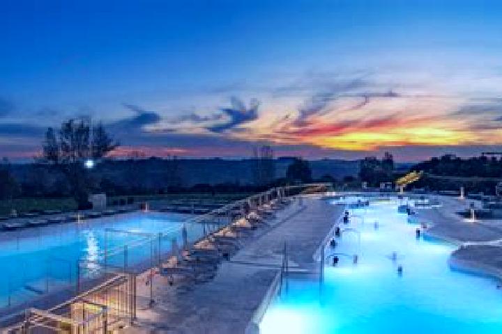 Victoria, 39 — Escort in Rapolano Terme, Italy