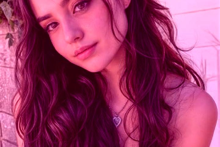 Violet, 20, a auburn amber-eyed middle eastern companion based in Xincun. Offering Deep French Kissing, OWO, Girlfriend Experience. Available for incall and ...