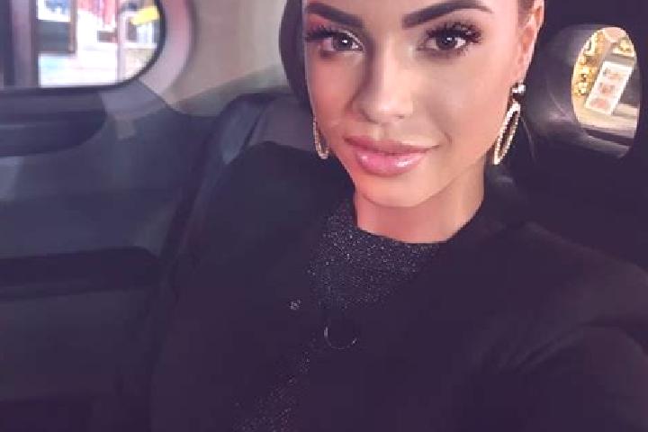 Violet, 20, a black dark-eyed caribbean companion based in Gasca. Offering Couples, Erotic Massage, Roleplay, Travel Companion, Dinner Date. Available for in...