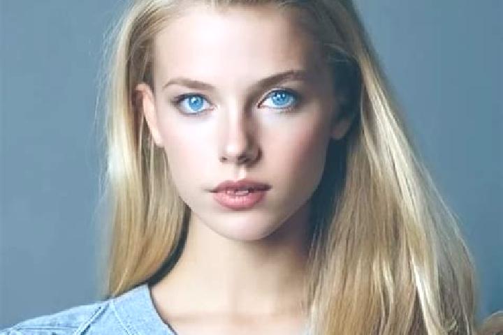 Violet, 20, a blonde grey-eyed mixed companion based in Sironko. Offering Dinner Date, Domination, Travel Companion, Duos, Deep French Kissing. Available for...