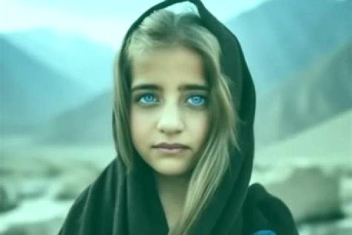Violet, 20, a dark blonde amber-eyed middle eastern companion based in Montrevault. Offering CIM, GFE. Available for incall and outcall, overnight bookings a...