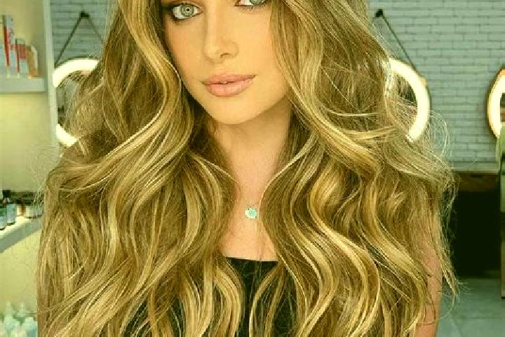 Violet, 20, a dark blonde dark-eyed middle eastern companion based in Abu Qashsh. Offering Duos, Roleplay, Tantra, Girlfriend Experience, Party Girl. Availab...