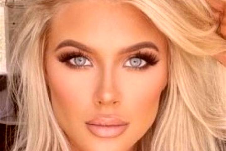 Violet, 20, a platinum blonde blue-eyed mediterranean companion based in Crikvenica. Offering A-Level, Overnight, Striptease, Dinner Date. Available for inca...