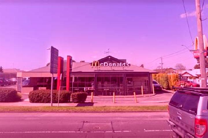 Violet, 20 — Escort in Gungahlin, Australia