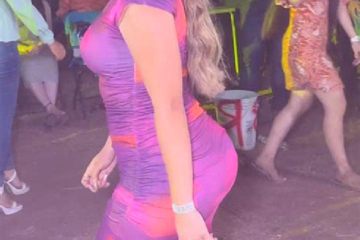 Violet, 20 — Escort in Nuevo Galeana, Mexico