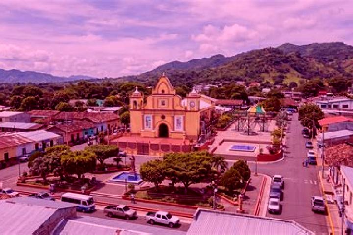 Violet, 20 — Escort in San Francisco del Vergel, Ecuador