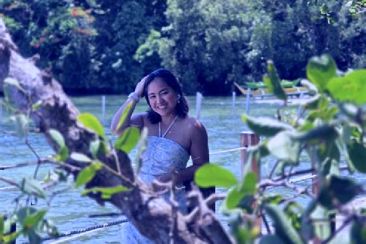 Violet, 20 — Escort in Satowan Village, Micronesia
