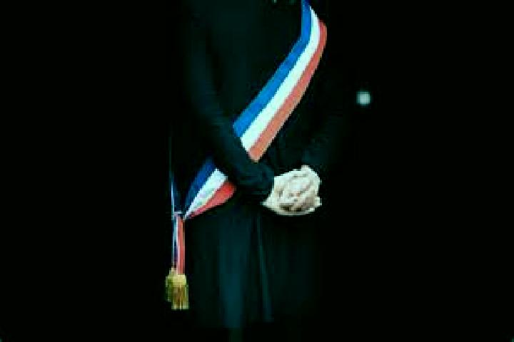 Violet, 20 — Escort in Toury, France