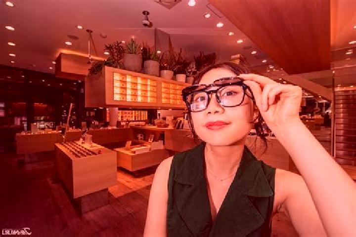 Violet, 20 — Escort in Zhuoluo, China