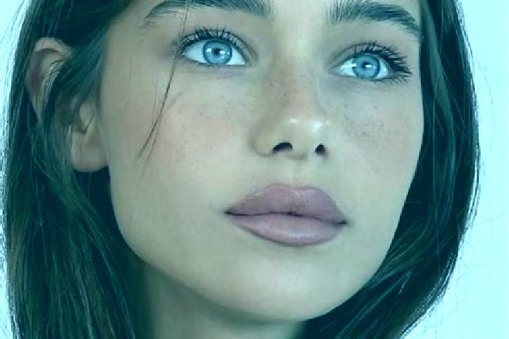 Violet, 21, a brunette brown-eyed mediterranean companion based in Chateau-Thierry. Offering Fetish, Deep French Kissing, Overnight. Available for incall and...