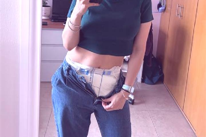 Violet, 21, a red grey-eyed latina companion based in Tunelu-Teliu. Offering Roleplay, Fetish, Massage, Overnight, Girlfriend Experience. Available for incal...