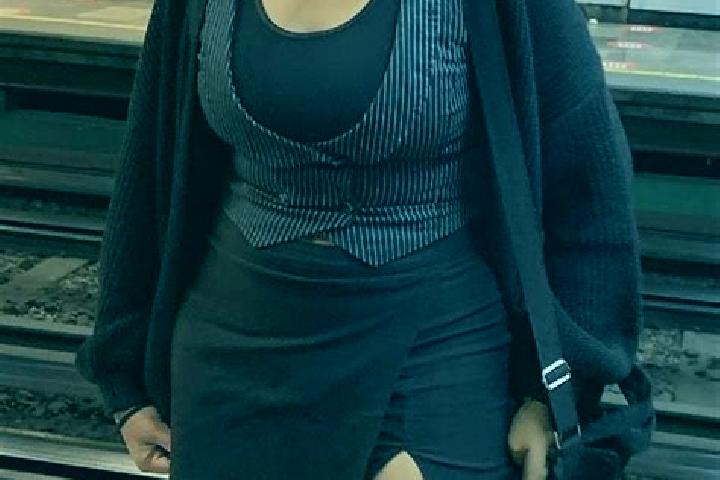 Violet, 21 — Escort in Bronchales, Spain