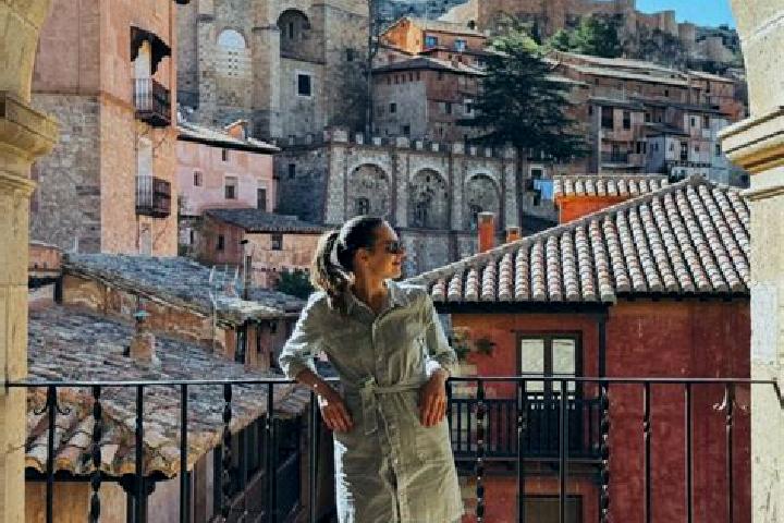 Violet, 21 — Escort in Gea de Albarracin, Spain