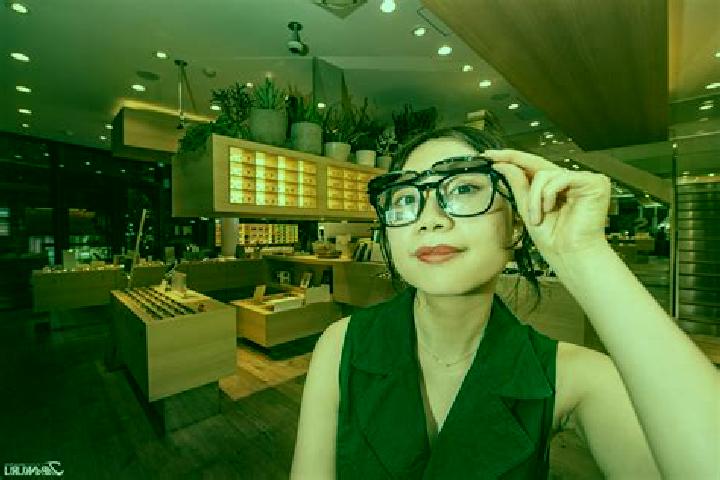 Violet, 21 — Escort in Juxi, China