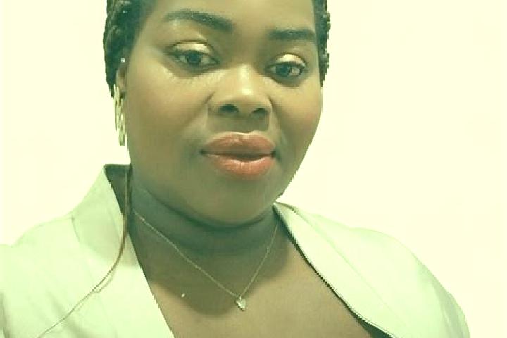 Violet, 21 — Escort in Lower Stoke, United Kingdom