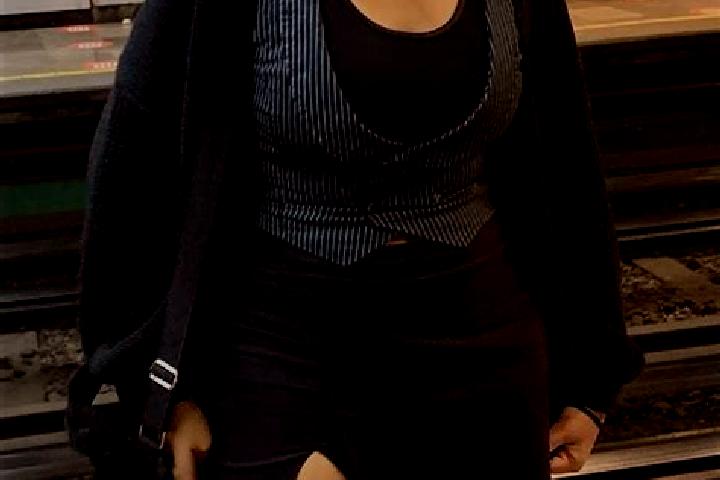 Violet, 21 — Escort in Mustafabeyli, Turkey