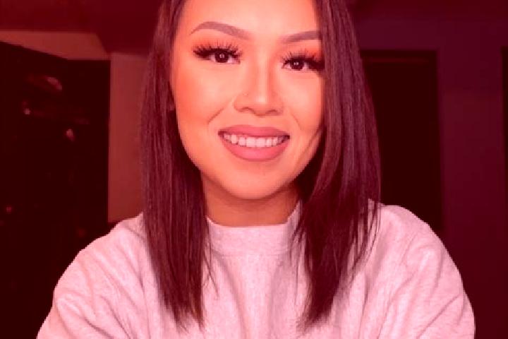 Violet, 21 — Escort in Onalaska, United States