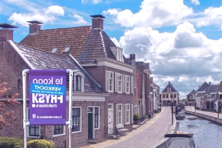 Violet, 21 — Escort in Reduzum, Netherlands