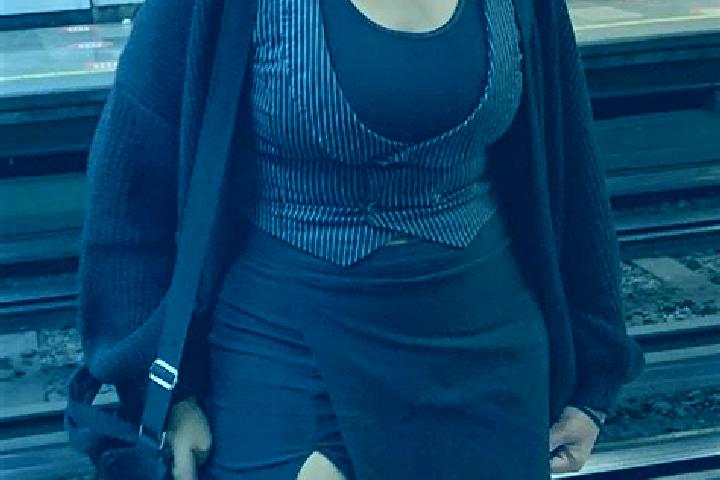 Violet, 21 — Escort in Sahhab, Yemen