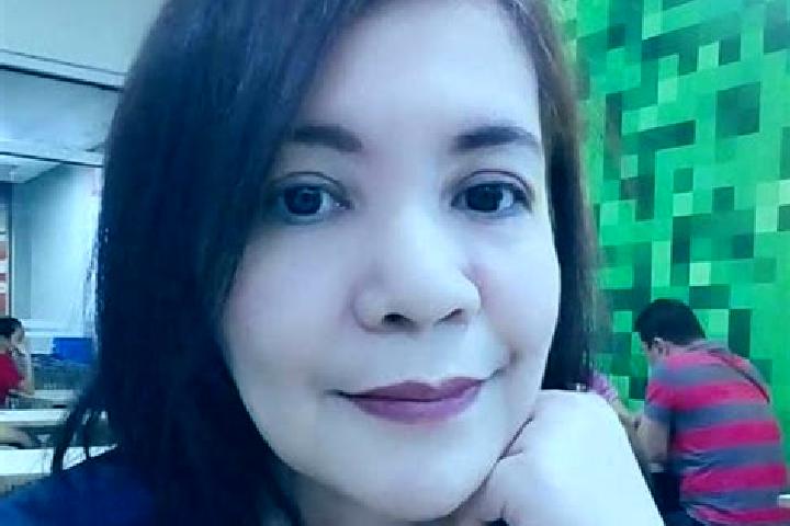 Violet, 21 — Escort in San Gregorio, Philippines