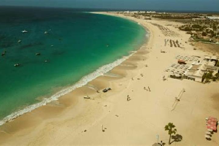 Violet, 21 — Escort in Sao Pedro, Cape Verde