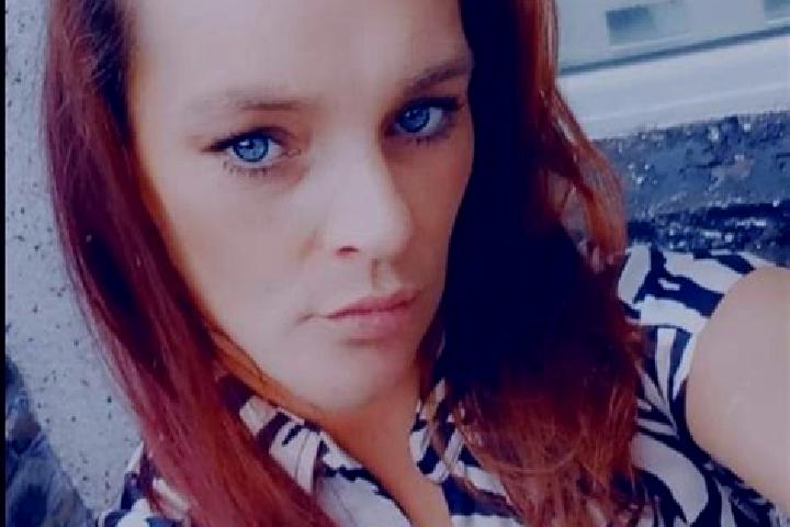 Violet, 21 — Escort in Ynysybwl, United Kingdom