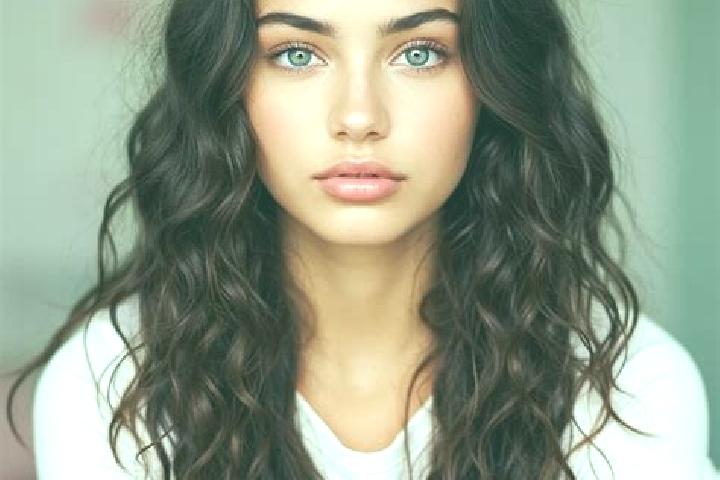 Violet, 22, a blonde amber-eyed mediterranean companion based in Randersacker. Offering Duos, Domination, Deep French Kissing. Available for incall and outca...