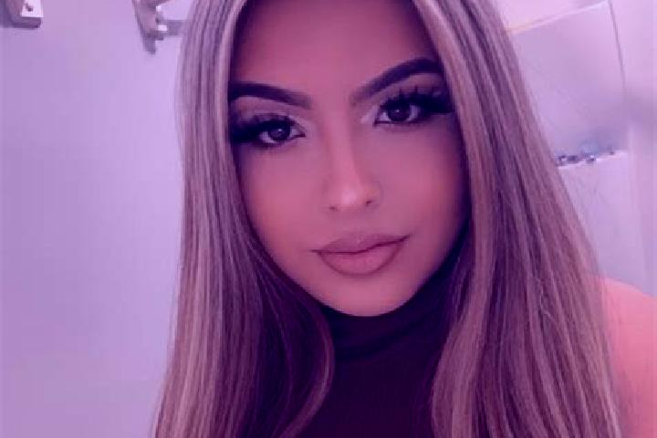Violet, 22, a blonde dark-eyed latina companion based in Outwell. Offering GFE, Prostate Massage, Fetish, Striptease. Available for incall and outcall, day a...