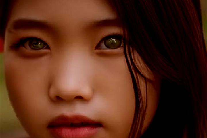 Violet, 22, a chestnut green-eyed asian companion based in Banjarwaru. Offering Duos, Erotic Massage, Prostate Massage, Massage. Available for incall and out...