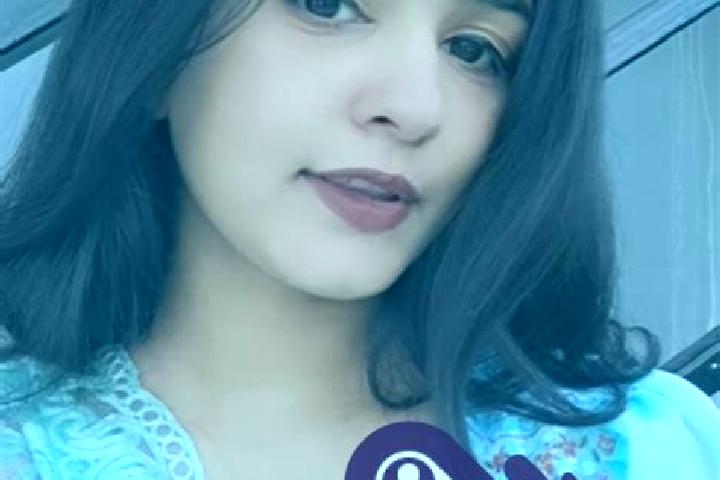 Violet, 22 — Escort in Almora, India